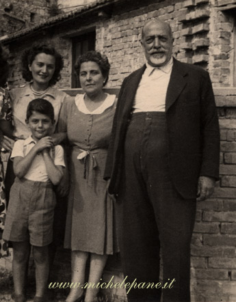 Libertà con il figlio Dario, Bianca e Vittorio Butera a Catanzaro - Luglio 1948