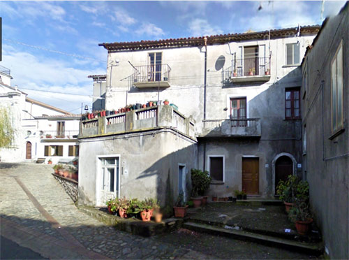 Casa natale di Emilio Grandinetti in Via V. Veneto, Decollatura CZ